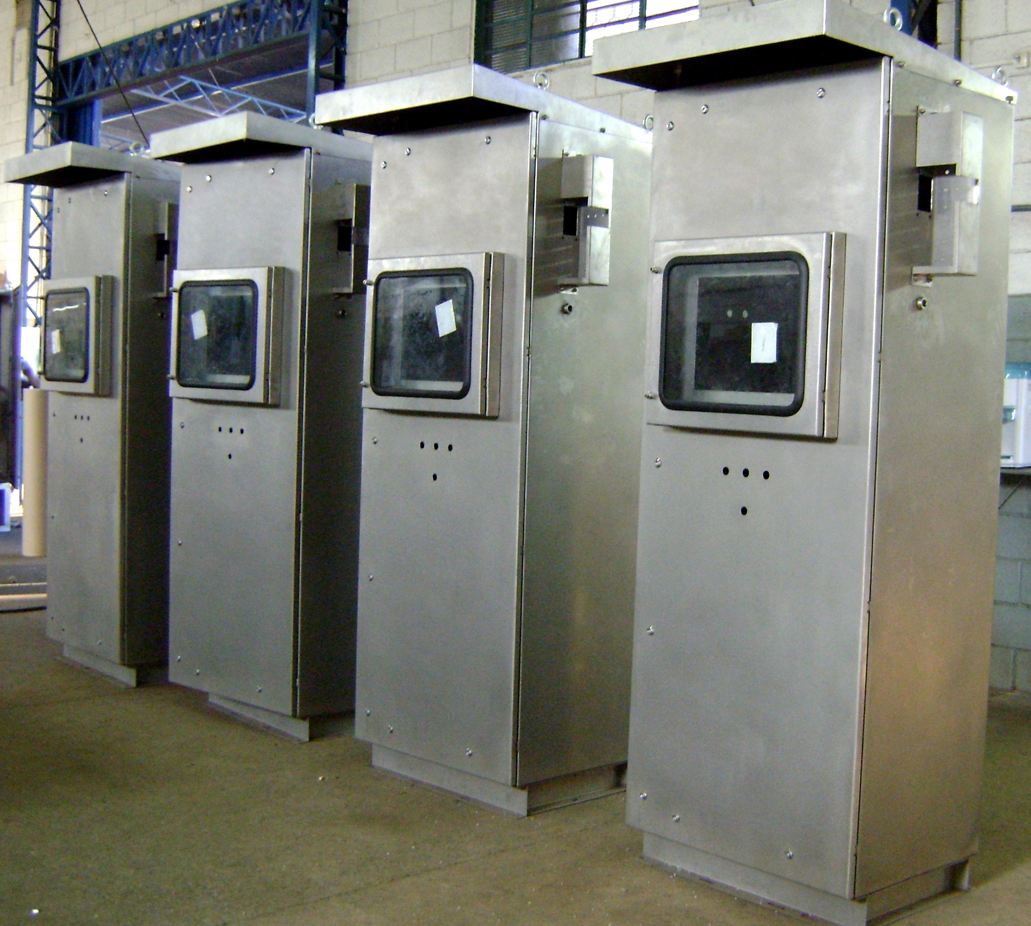 Painel elétrico em aço inox Meadows